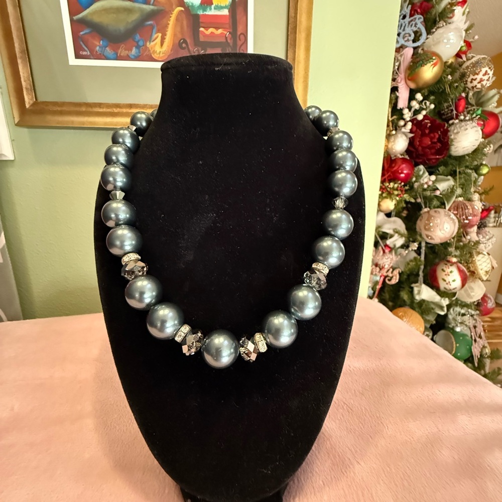 Vintage Silver Grey Faux Pearl and Rhinestone Necklace